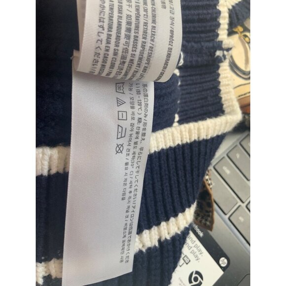 Abercrombie & Fitch v neck vest XS men women - Picture 9 of 15